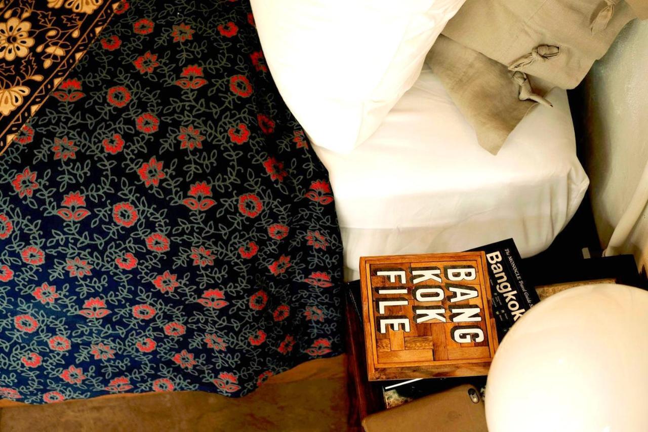 Bangkokfile Hotel Room photo